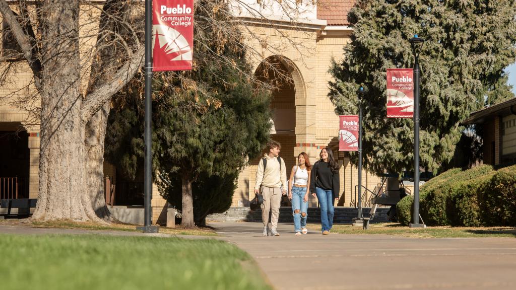 students walking in courtyard on the Pueblo Campus