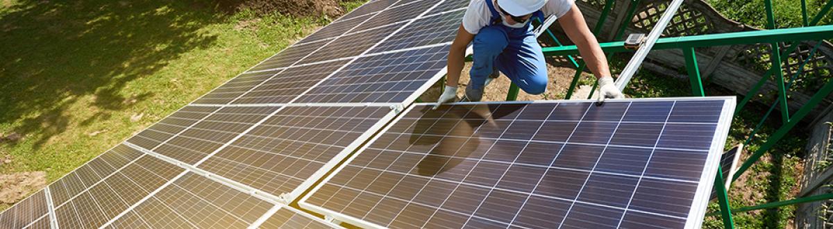 Solar Panel Installer