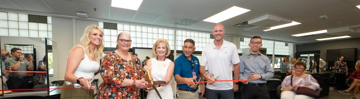 Image of the Cosmetology Clinic's Ribbon Cutting